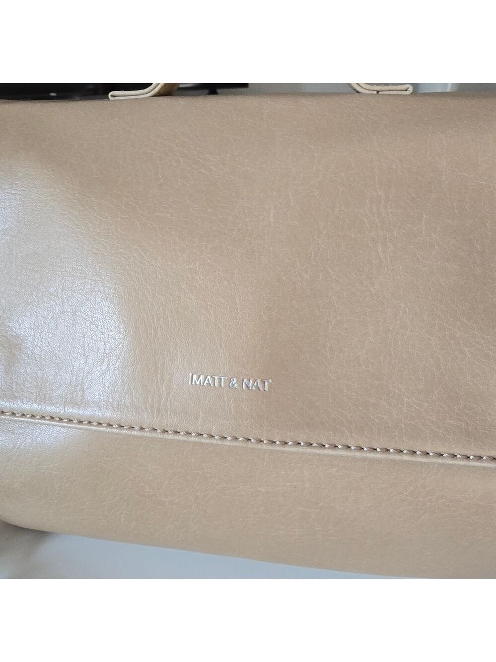 Matt & Nat Elegant Tan Cross Boby Vegan Handbag - Picture 2 of 9